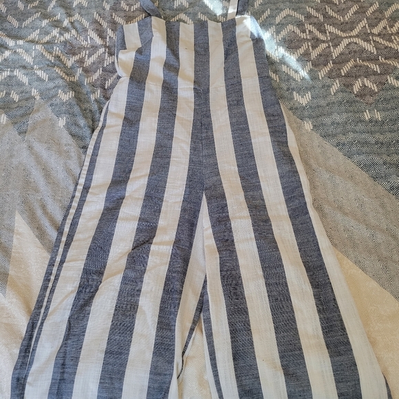 Chelsea and Theodore stripped jumpsuit - Picture 2 of 6